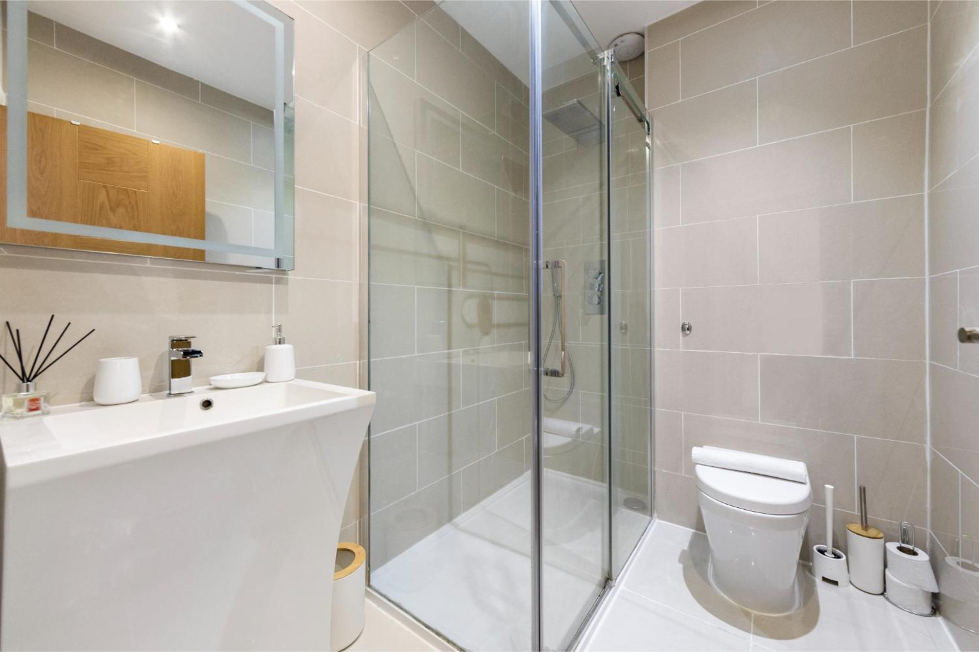 Appartamento Tranquil Flat With Outdoor Space - Prime Location! Londra